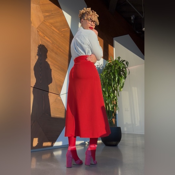 Ann Taylor Fuchsia Suede Heeled Sandals - Picture 12 of 12